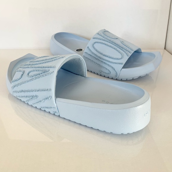 Jordan Sandals - Picture 4 of 12